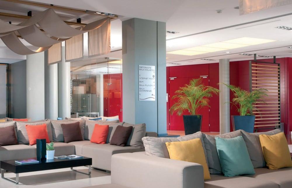 Sea Art Hotel วาโด ลีกูเร ภายนอก รูปภาพ
